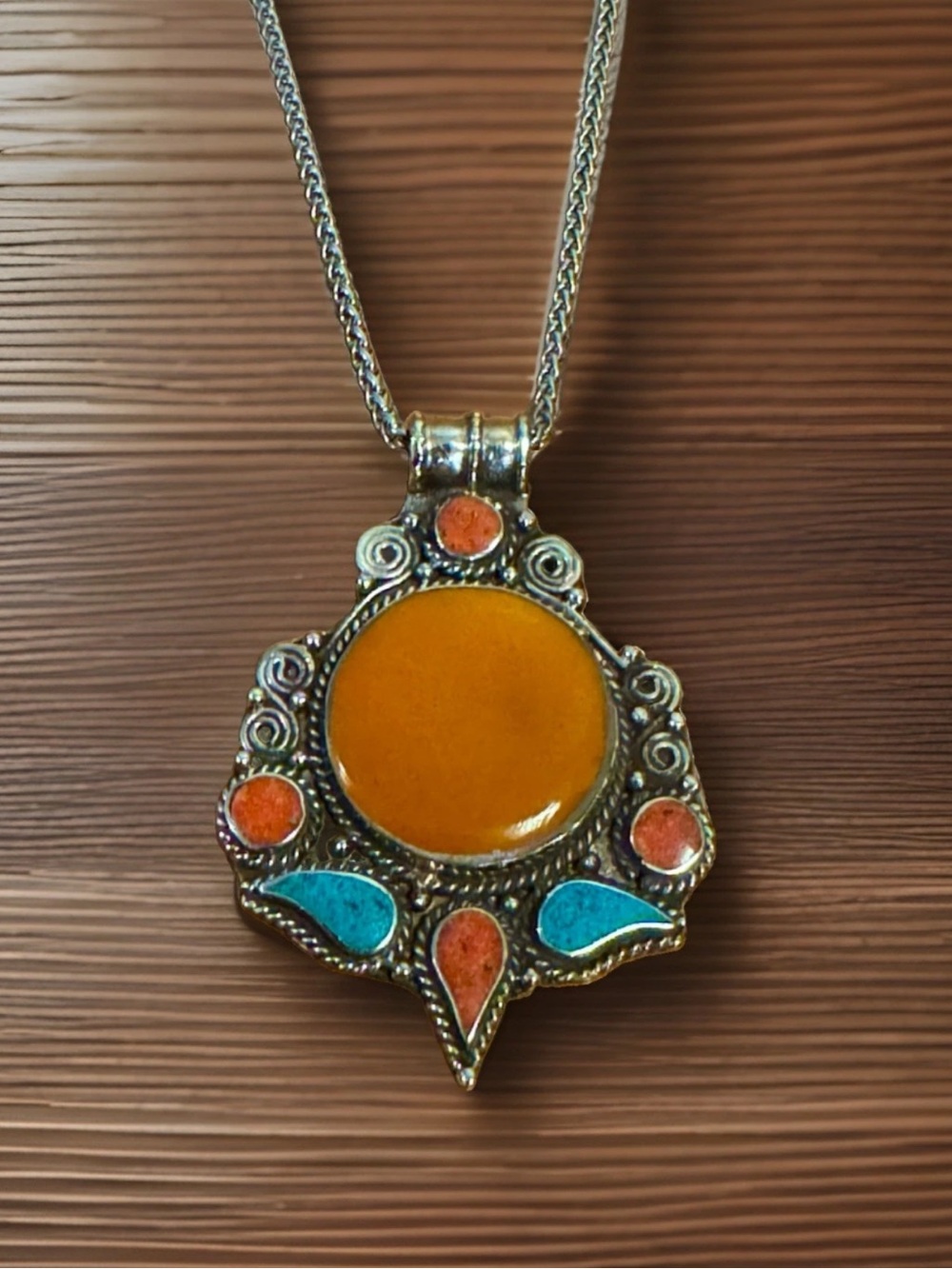 Handcrafted Ethnic Tibetan Amber Resin & Stones Pendant Set In Silver,3”in,30gr - Picture 6 of 8